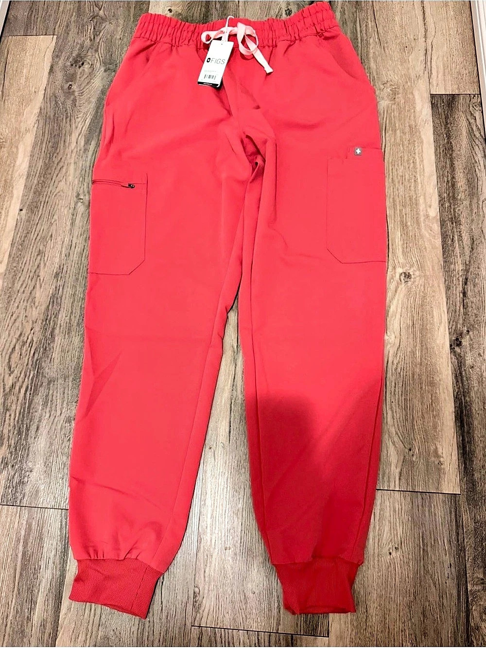 FIGS Pink Scrub Top & Jogger Pants Set NWT